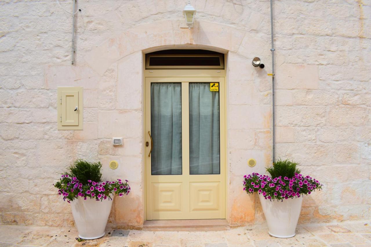 Вілла Sardedd White Luxury Чистерніно Екстер'єр фото